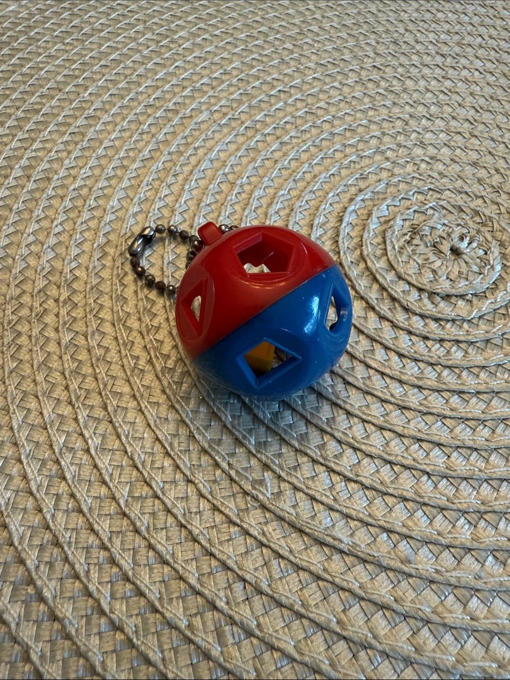 Tupperware Red and Blue Ball Key & Card Holder Keychain